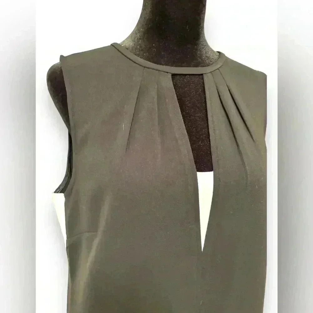 Women's BR Monogram sleeveless cutout sheath dress in black/white size 10 - Picture 13 of 15